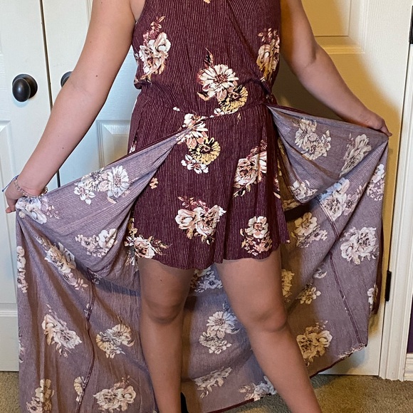 Shorts/maxi-dress jumpsuit (size Medium) - Picture 2 of 2